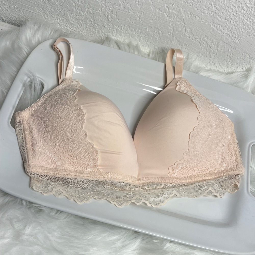Jessica Simpson Lace Accent Bra in Soft Pink